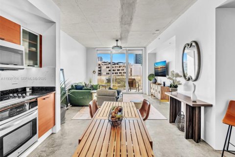 Снять в аренду кондоминиум в Майами, Флорида 1 спальня, 68.38м2, № 1996276 - фото 6