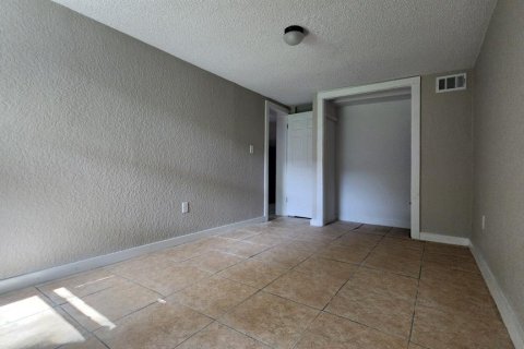Immobilier commercial à louer à Port Richey, Floride: 96.99 m2 № 2381182 - photo 24