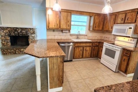 Casa en venta en Altamonte Springs, Florida, 4 dormitorios, 163.6 m2 № 1843297 - foto 9