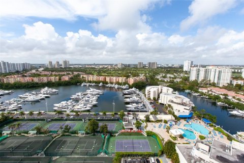 Condo in Aventura, Florida, 2 bedrooms  № 2000408 - photo 6