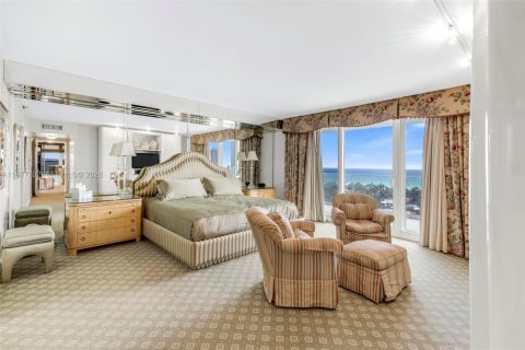 Condo in Aventura, Florida, 2 bedrooms  № 2041839 - photo 14