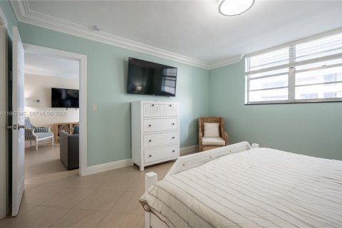 Condominio en venta en Hollywood, Florida, 2 dormitorios, 109.44 m2 № 2003963 - foto 15