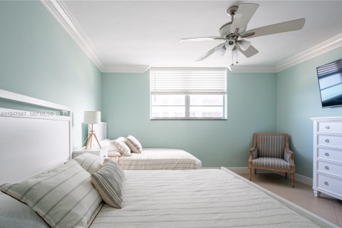 Condominio en venta en Hollywood, Florida, 2 dormitorios, 109.44 m2 № 2003963 - foto 27