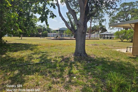Casa en alquiler en North Port, Florida, 2 dormitorios, 132.66 m2 № 2215561 - foto 4