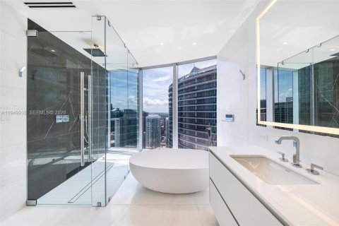 Купить кондоминиум в Майами, Флорида 2 спальни, 173.82м2, № 2007144 - фото 25