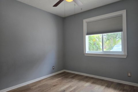 House in Jupiter, Florida 3 bedrooms, 133.59 sq.m. № 2083543 - photo 14