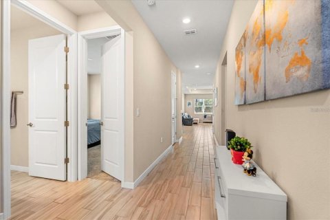 Casa en alquiler en Kissimmee, Florida, 4 dormitorios, 171.87 m2 № 1869045 - foto 18