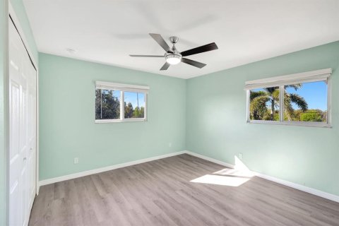 Casa en venta en Bokeelia, Florida, 2 dormitorios, 111.11 m2 № 1516670 - foto 17