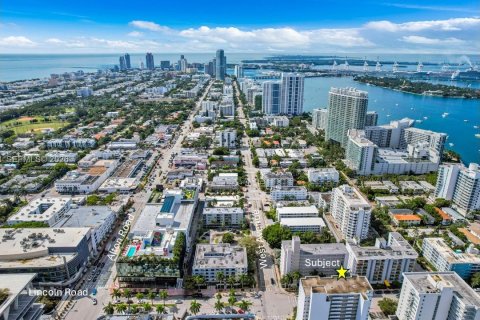 Купить коммерческую недвижимость в Майами-Бич, Флорида № 2045390 - фото 2