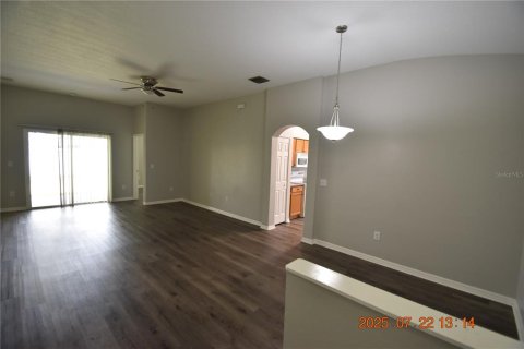 Casa en alquiler en Riverview, Florida, 4 dormitorios, 134.15 m2 № 1870859 - foto 9