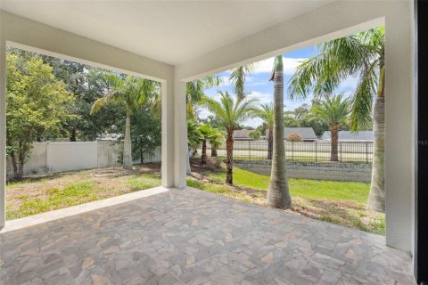 House in Tampa, Florida 5 bedrooms, 270.53 sq.m. № 1821457 - photo 26
