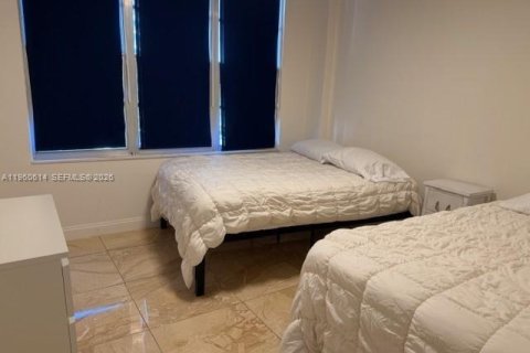 Condominio en alquiler en Miami Beach, Florida, 2 dormitorios, 95.69 m2 № 2085271 - foto 9