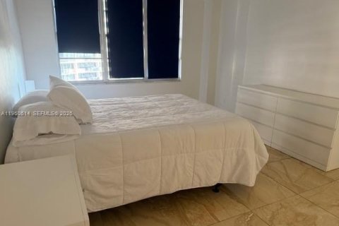 Condominio en alquiler en Miami Beach, Florida, 2 dormitorios, 95.69 m2 № 2085271 - foto 8