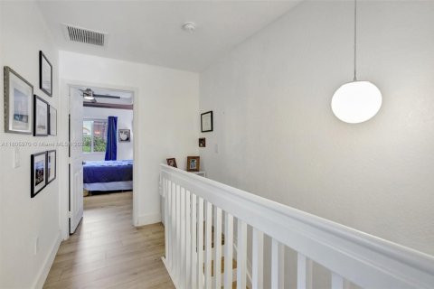 Touwnhouse à vendre à Miramar, Floride: 3 chambres, 117.06 m2 № 1864864 - photo 13