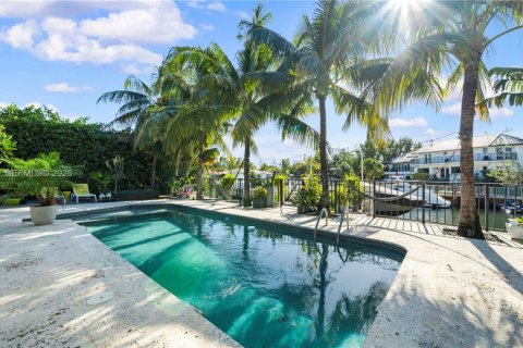Купить виллу или дом в Норт-Майами-Бич, Флорида 4 спальни, 232.44м2, № 2026373 - фото 7