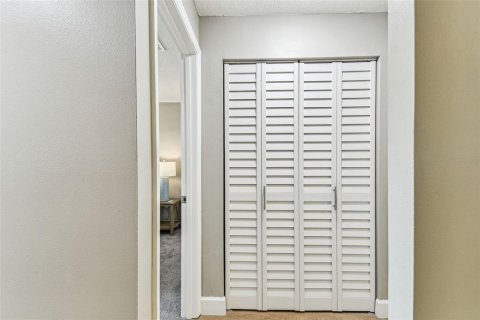 Copropriété à vendre à Gulfport, Floride: 1 chambre, 98.48 m2 № 1775014 - photo 18