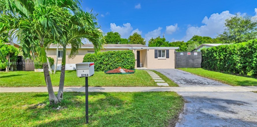 Villa ou maison à Margate, Floride 3 chambres, 123.84 m2 № 1823566