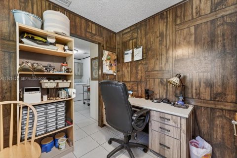 House in Cutler Bay, Florida 4 bedrooms, 255.11 sq.m. № 2044060 - photo 26