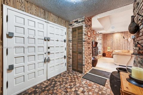 House in Cutler Bay, Florida 4 bedrooms, 255.11 sq.m. № 2044060 - photo 7