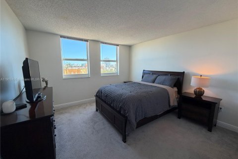 Condo in Miami Beach, Florida, 1 bedroom  № 1953851 - photo 6