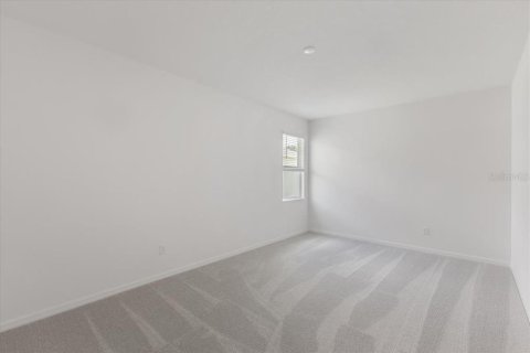 House in Tavares, Florida 4 bedrooms, 221.11 sq.m. № 1759827 - photo 3