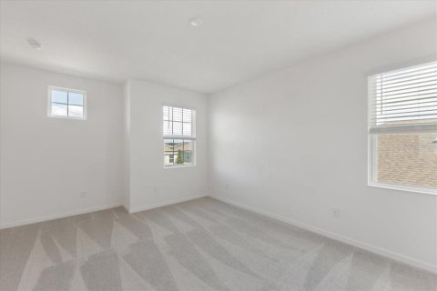 House in Tavares, Florida 4 bedrooms, 221.11 sq.m. № 1759827 - photo 5