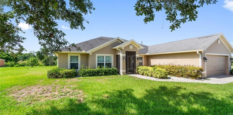 Casa en Haines City, Florida 4 dormitorios, 230.68 m2 № 1793192