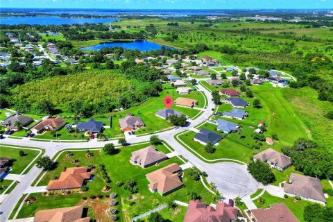 Casa en venta en Haines City, Florida, 4 dormitorios, 230.68 m2 № 1793192 - foto 29
