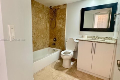 Снять в аренду кондоминиум в Корал-Спрингс, Флорида 2 спальни, 91.42м2, № 2003639 - фото 12