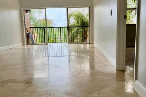 Снять в аренду кондоминиум в Корал-Спрингс, Флорида 2 спальни, 91.42м2, № 2003639 - фото 4