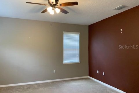 House in Clermont, Florida 4 bedrooms, 252.79 sq.m. № 1515555 - photo 5