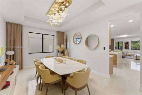 Villa ou maison à vendre à Miami, Floride: 5 chambres, 391.3 m2 № 1987413 - photo 18