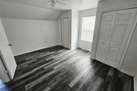 Villa ou maison à louer à Groveland, Floride: 3 chambres, 147.16 m2 № 2399392 - photo 3