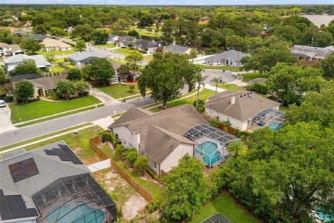 House in Winter Park, Florida 4 bedrooms, 211.35 sq.m. № 2227379 - photo 30