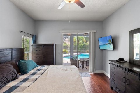 House in Winter Park, Florida 4 bedrooms, 211.35 sq.m. № 2227379 - photo 25