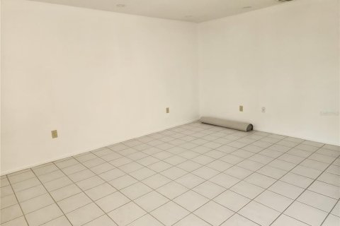 Casa en alquiler en Sarasota, Florida, 2 dormitorios, 86.96 m2 № 2230907 - foto 4