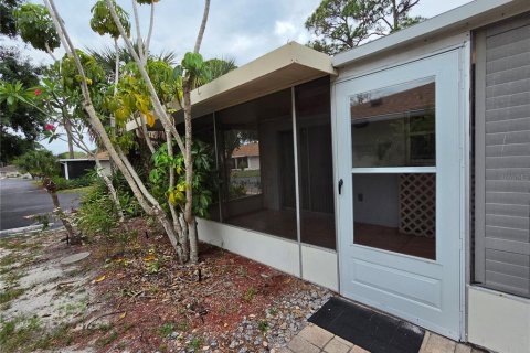 Casa en alquiler en Sarasota, Florida, 2 dormitorios, 86.96 m2 № 2230907 - foto 19