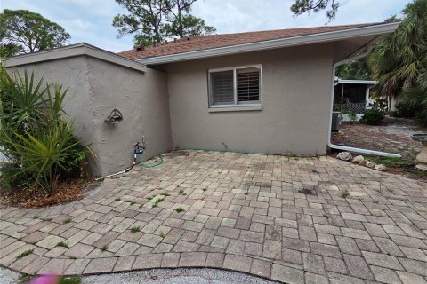 Casa en alquiler en Sarasota, Florida, 2 dormitorios, 86.96 m2 № 2230907 - foto 20