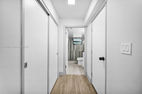 Copropriété à vendre à Miami Beach, Floride: 1 chambre, 62.15 m2 № 1969245 - photo 11