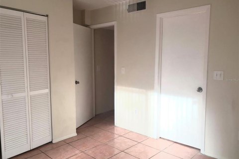 Condo in Tampa, Florida, 1 bedroom № 2258905 - photo 7