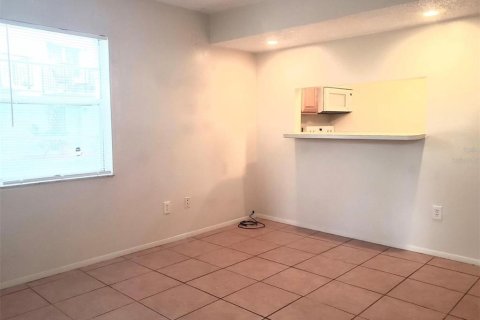 Condo in Tampa, Florida, 1 bedroom № 2258905 - photo 5