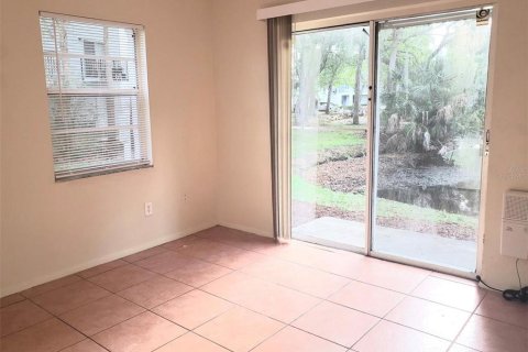 Condo in Tampa, Florida, 1 bedroom № 2258905 - photo 8
