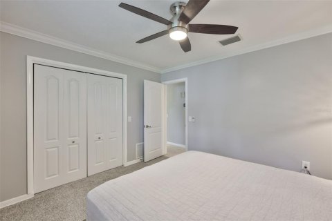 Casa en venta en Brandon, Florida, 4 dormitorios, 204.2 m2 № 2097738 - foto 28
