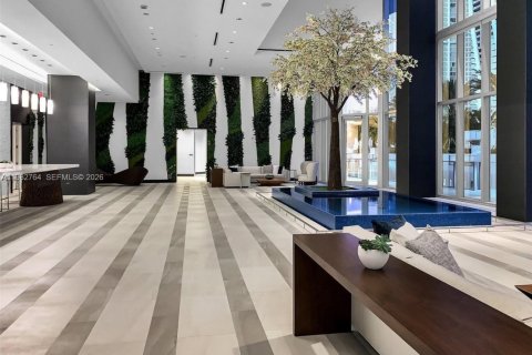 Copropriété à vendre à Miami, Floride: 3 chambres, 204.76 m2 № 2177668 - photo 6