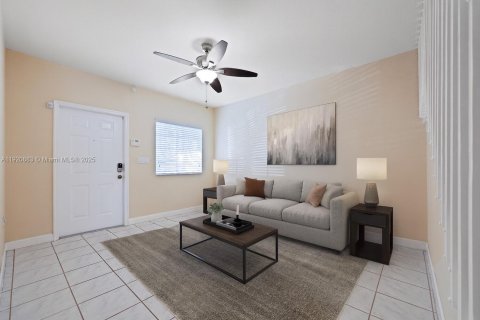 Adosado en alquiler en Cutler Bay, Florida, 3 dormitorios, 144.93 m2 № 1975488 - foto 4
