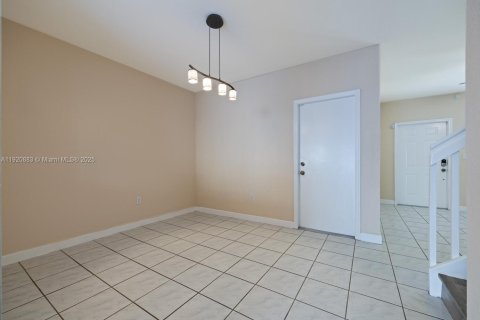 Adosado en alquiler en Cutler Bay, Florida, 3 dormitorios, 144.93 m2 № 1975488 - foto 6