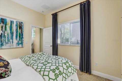House in Apollo Beach, Florida 4 bedrooms, 294.59 sq.m. № 2222881 - photo 30