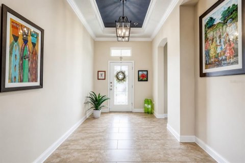 House in Apollo Beach, Florida 4 bedrooms, 294.59 sq.m. № 2222881 - photo 4
