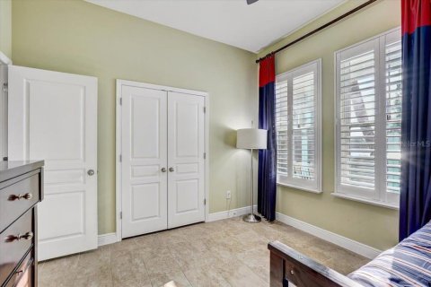 House in Apollo Beach, Florida 4 bedrooms, 294.59 sq.m. № 2222881 - photo 29