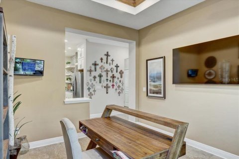 House in Apollo Beach, Florida 4 bedrooms, 294.59 sq.m. № 2222881 - photo 15